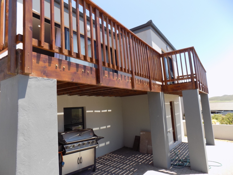 3 Bedroom Property for Sale in Reebok Western Cape